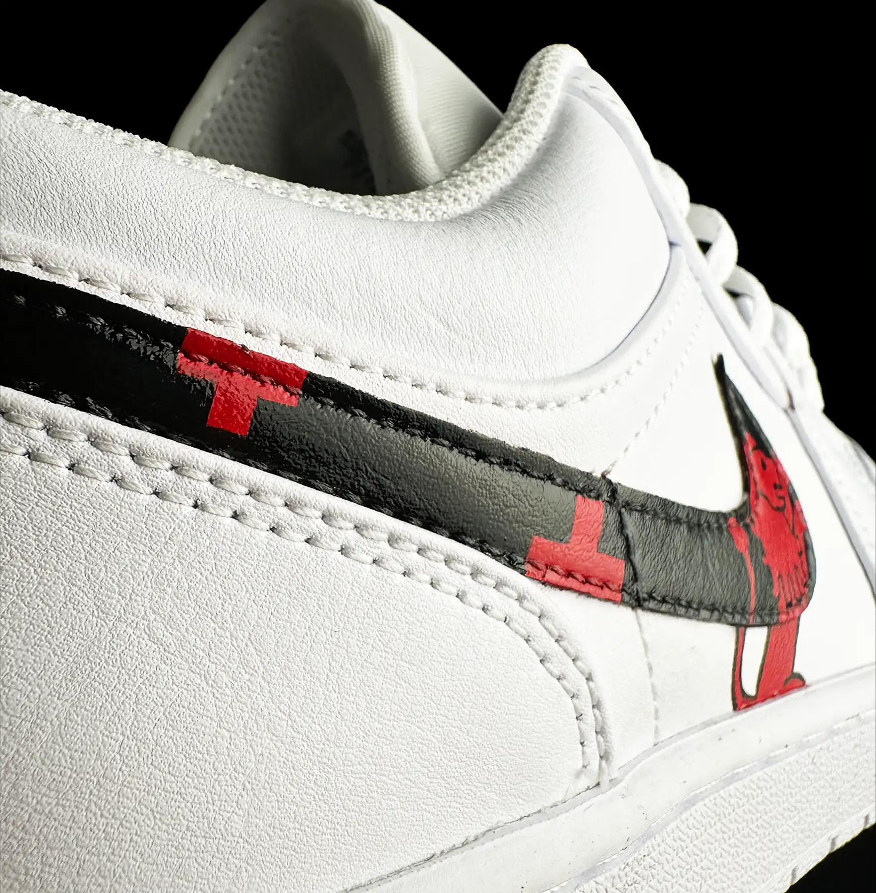 Corporate Sneaker, Customized Sneaker, neakone, Sneaker with Logo, Bayer 04 Leverkusen Sneaker, leav